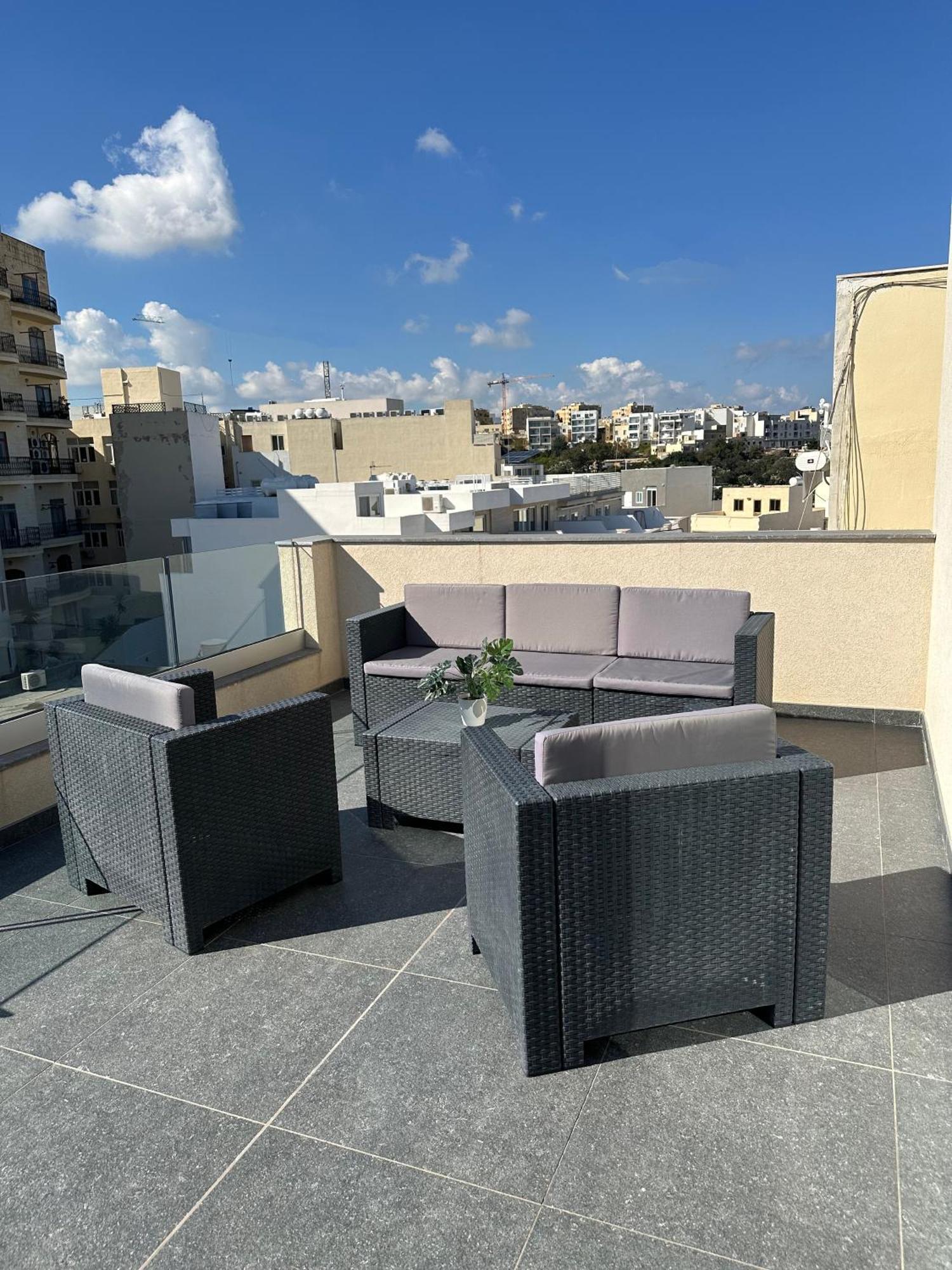 Sliema 2 Bedroom Penthouse Exterior foto